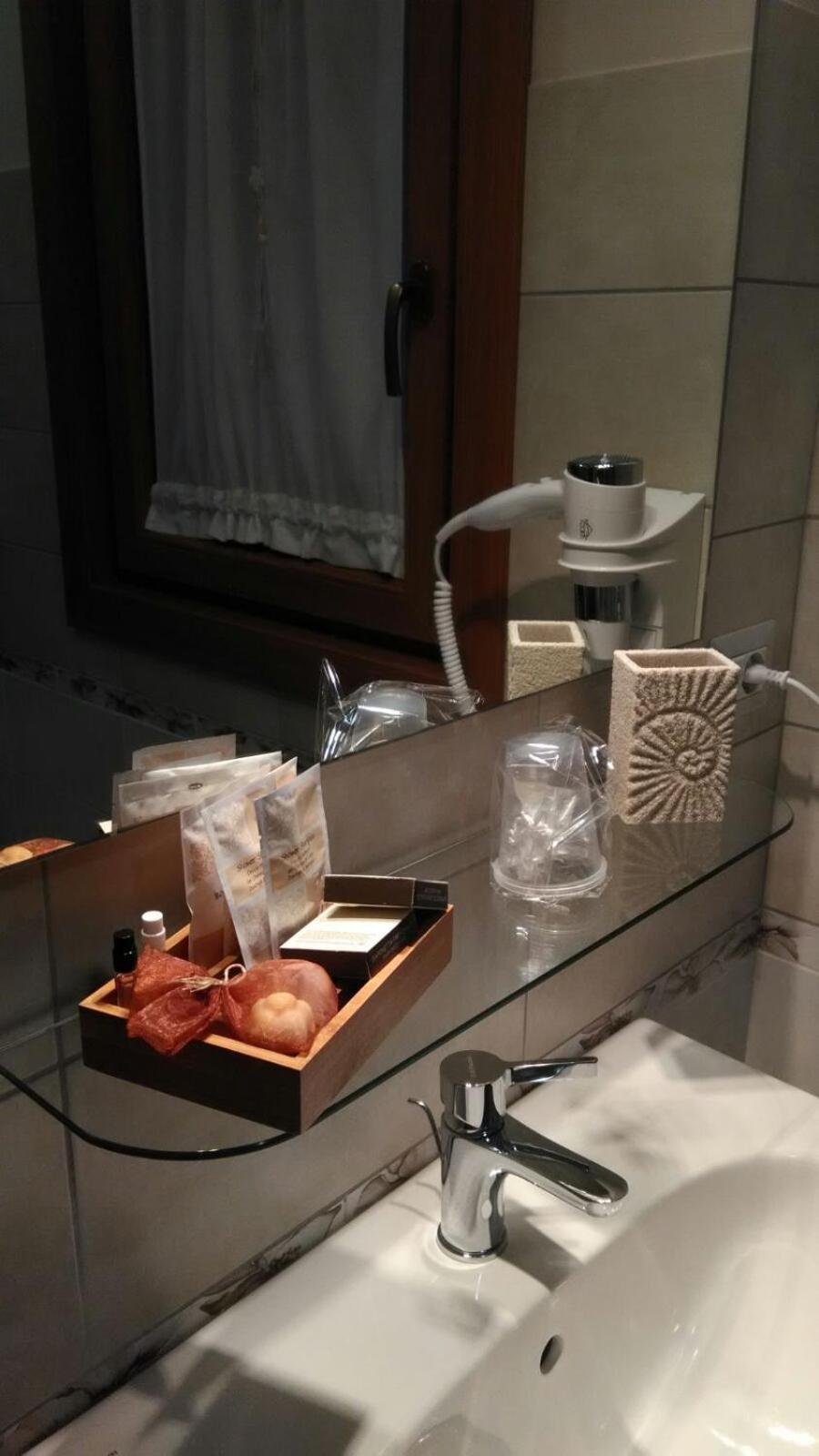 B&B Le Antiche Cisterne Tremestieri Etneo Bagian luar foto